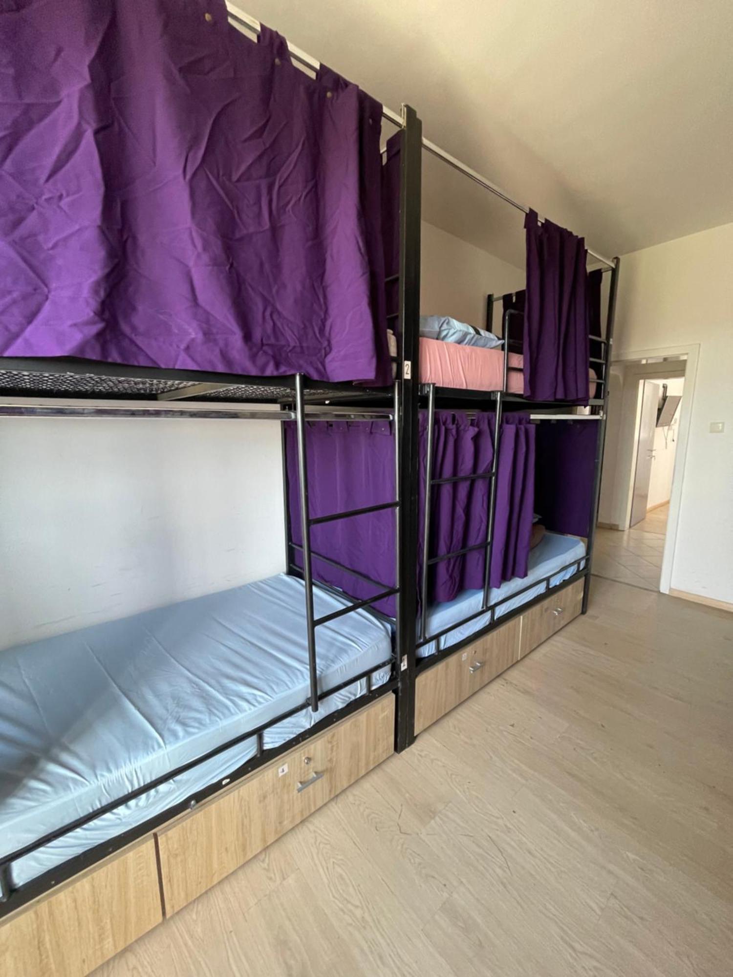Newborn Comfort Hostel The Biggest Hostel Of Town With Best Location Πρίστινα Εξωτερικό φωτογραφία