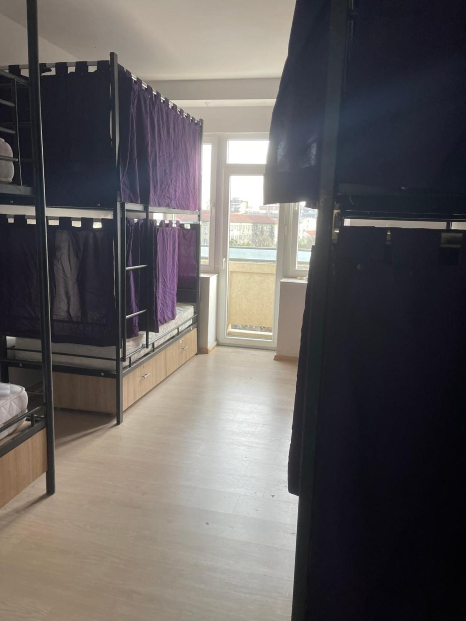 Newborn Comfort Hostel The Biggest Hostel Of Town With Best Location Πρίστινα Εξωτερικό φωτογραφία