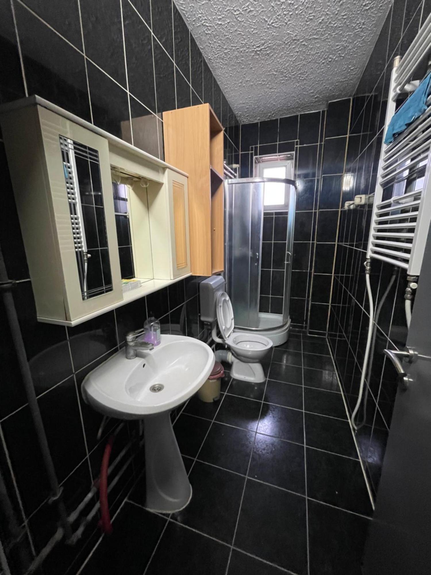 Newborn Comfort Hostel The Biggest Hostel Of Town With Best Location Πρίστινα Εξωτερικό φωτογραφία